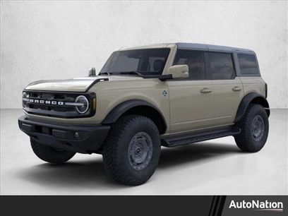 New 2025 Ford Bronco Outer Banks w/ Sasquatch Package