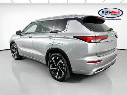 Used 2023 Mitsubishi Outlander SEL AWD/4WD image 5