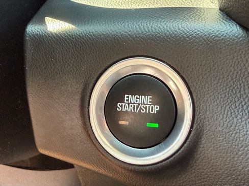 Certified 2023 GMC Terrain SLE FWD image 37