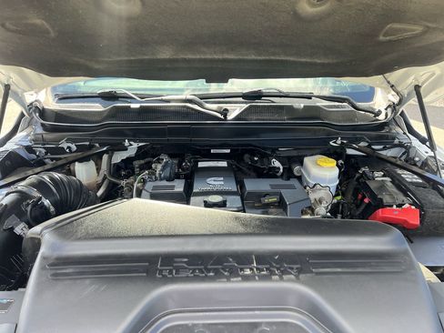Used 2022 RAM 2500 Big Horn image 29