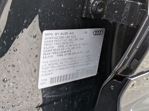 New 2026 Audi Q3 quattro 2.0T image 17