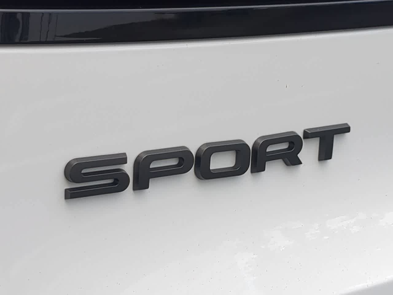 Certified 2025 Land Rover Range Rover Sport Dynamic SE AWD/4WD image 13