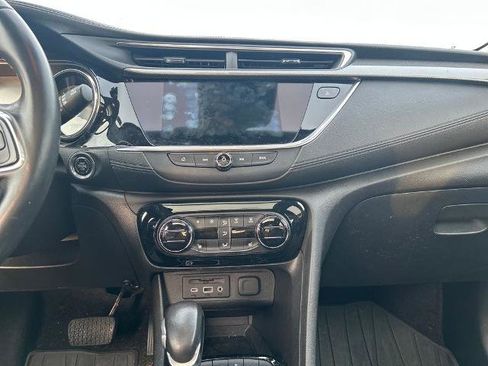 Used 2021 Buick Encore GX Select w/ Advanced Technology Package image 28