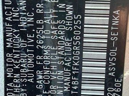 Used 2016 Toyota Camry LE image 11