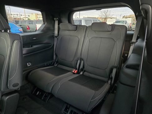 New 2026 Jeep Grand Cherokee L Laredo AWD/4WD image 28