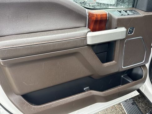 Used 2016 Ford F150 King Ranch w/ Equipment Group 601A Luxury image 18