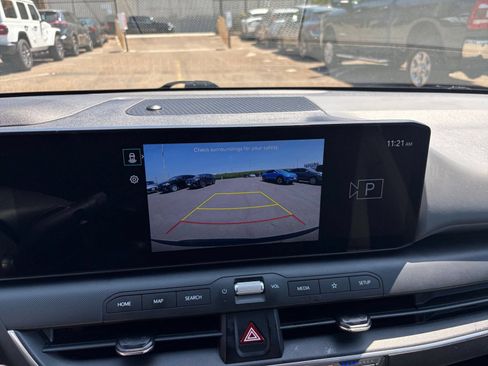 Used 2025 Kia K4 FWD image 18