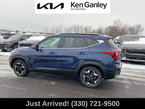 Certified 2024 Kia Seltos EX image 8