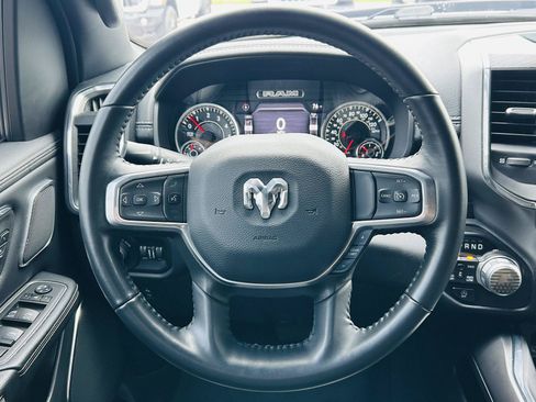 Used 2024 RAM 1500 Laramie AWD/4WD image 18