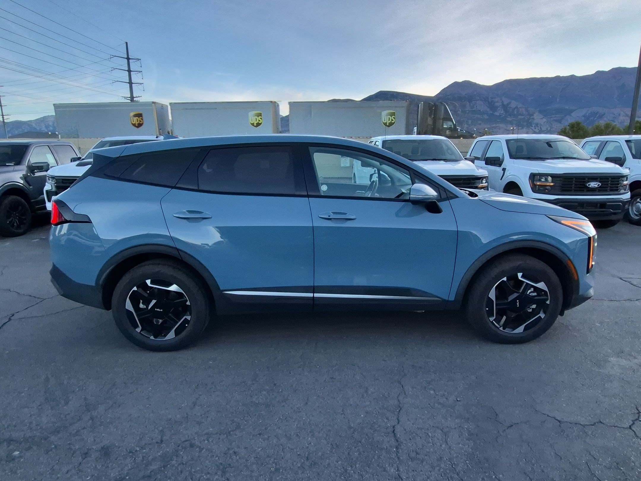 Used 2026 Kia Sportage S AWD/4WD image 2