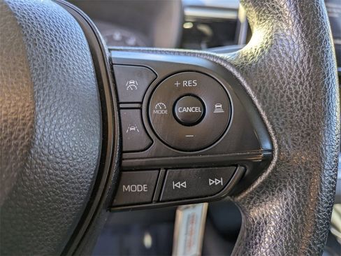 Used 2023 Toyota Corolla LE image 23