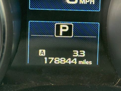 Used 2015 Subaru Outback 2.5i Limited image 12