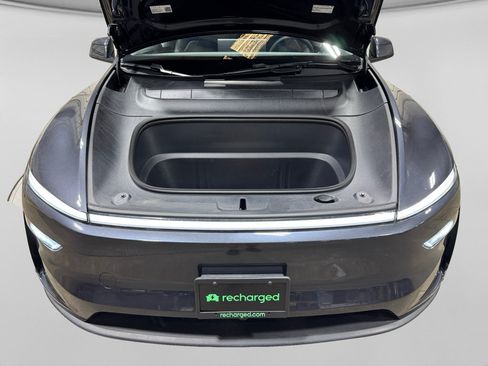 Used 2026 Tesla Model Y Long Range AWD/4WD image 24