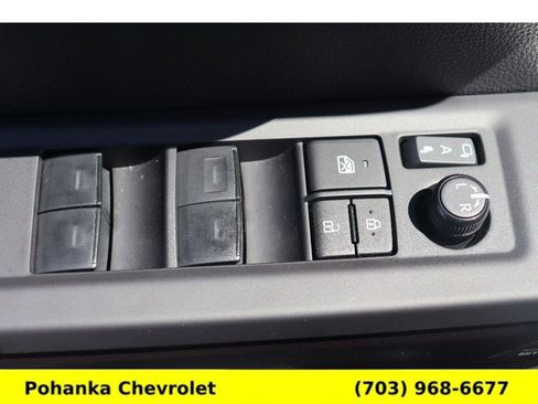 Used 2024 Toyota Tundra Platinum AWD/4WD image 25