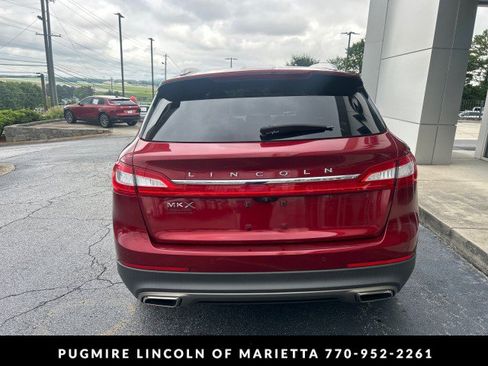 Used 2016 Lincoln MKX Reserve w/ Climate Package FWD image 6