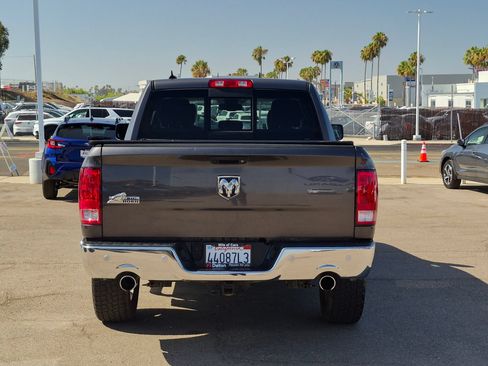 Used 2017 RAM 1500 Big Horn RWD image 3