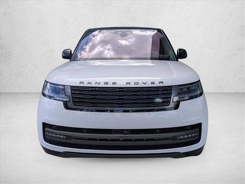 Certified 2023 Land Rover Range Rover Long Wheelbase SE AWD/4WD image 2