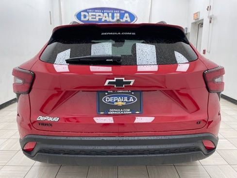 New 2026 Chevrolet Trax LT w/ Driver Confidence Package FWD image 18