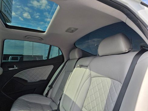 Used 2015 Kia Optima SX image 24