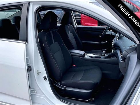Used 2023 Nissan Sentra SV FWD image 27