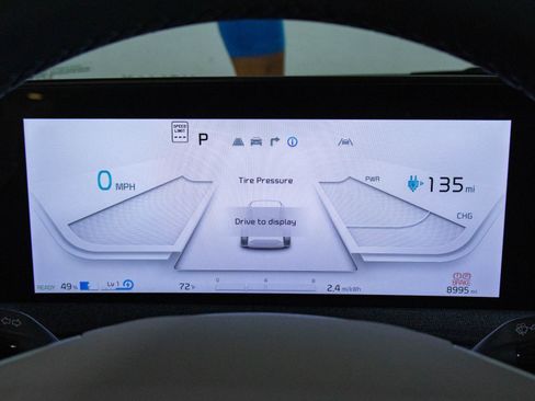 Used 2024 Kia EV6 Wind image 15