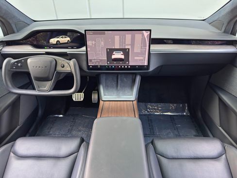 Used 2022 Tesla Model X AWD/4WD image 12