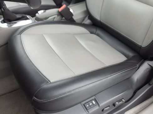 Used 2014 Buick Encore Leather FWD image 23