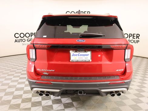 Used 2025 Ford Explorer Platinum w/ Ultimate Package image 24