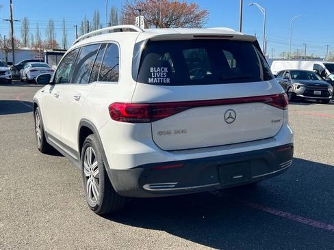 Used 2022 Mercedes-Benz EQB 300 4MATIC image 9