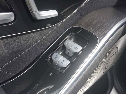 Used 2022 Mercedes-Benz S 580 S 580 image 36