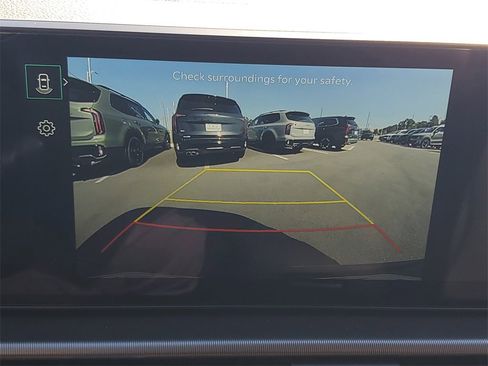 New 2026 Kia Sportage EX image 17