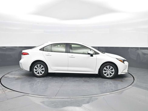 Used 2024 Toyota Corolla LE image 9