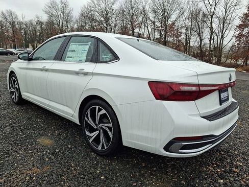 New 2026 Volkswagen Jetta SEL image 3