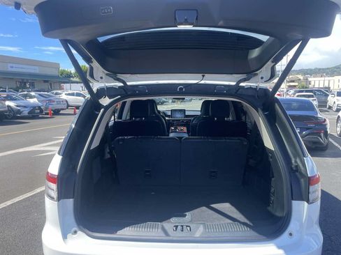 Used 2023 Lincoln Aviator Reserve w/ Equipment Group 201A RWD image 21