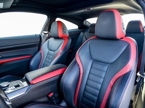 Used 2025 BMW 440i xDrive M440i xDrive w/ Premium Package image 21