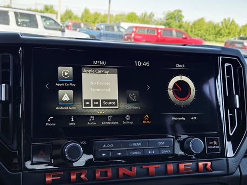 Used 2025 Nissan Frontier PRO-4X w/ Pro Convenience Package image 29