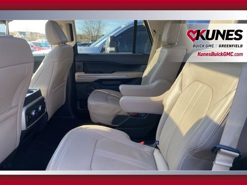 Used 2024 Ford Expedition Limited image 30