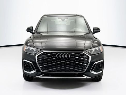 Certified 2023 Audi Q5 2.0T Premium w/ Convenience Package image 2