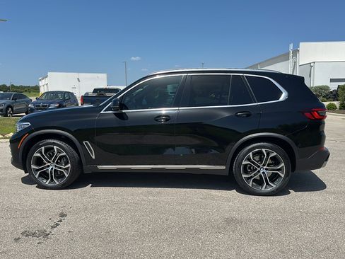 Used 2022 BMW X5 sDrive40i w/ Executive Package image 4