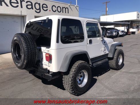 Used 2000 Jeep Wrangler Sport image 7