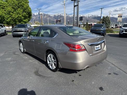 Used 2015 Nissan Altima 3.5 SL image 5