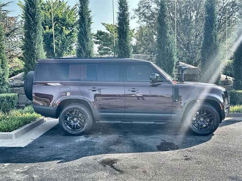 Used 2025 Land Rover Defender 130 S image 6