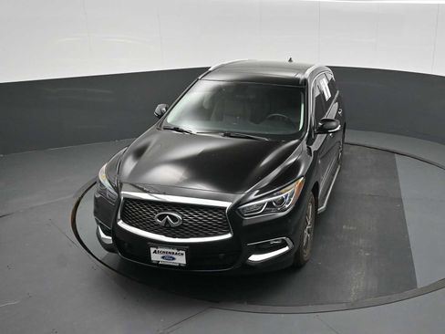 Used 2017 INFINITI QX60 Luxe w/ Premium Plus Package AWD/4WD image 12