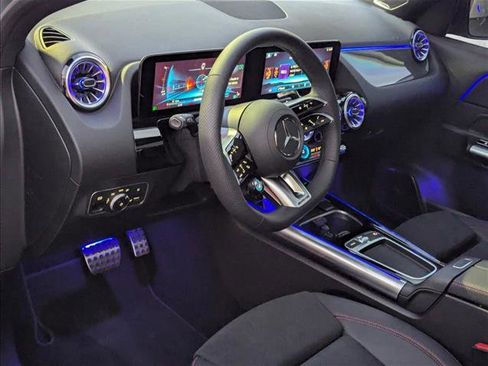 Used 2025 Mercedes-Benz GLA 35 AMG 4MATIC image 3