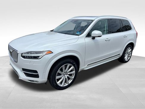 Used 2018 Volvo XC90 T6 Inscription w/ Convenience Package AWD/4WD image 3