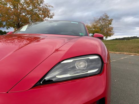 New 2025 Porsche Taycan GTS image 13