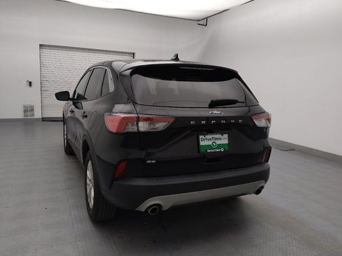 Used 2021 Ford Escape SE image 6