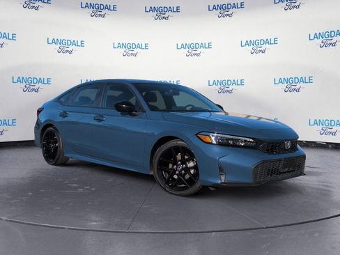 Used 2025 Honda Civic Sport image 2