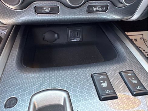 Used 2020 Nissan Pathfinder SL FWD image 36