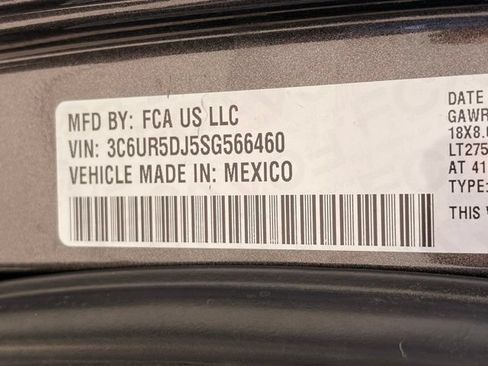 Used 2025 RAM 2500 Big Horn AWD/4WD image 20